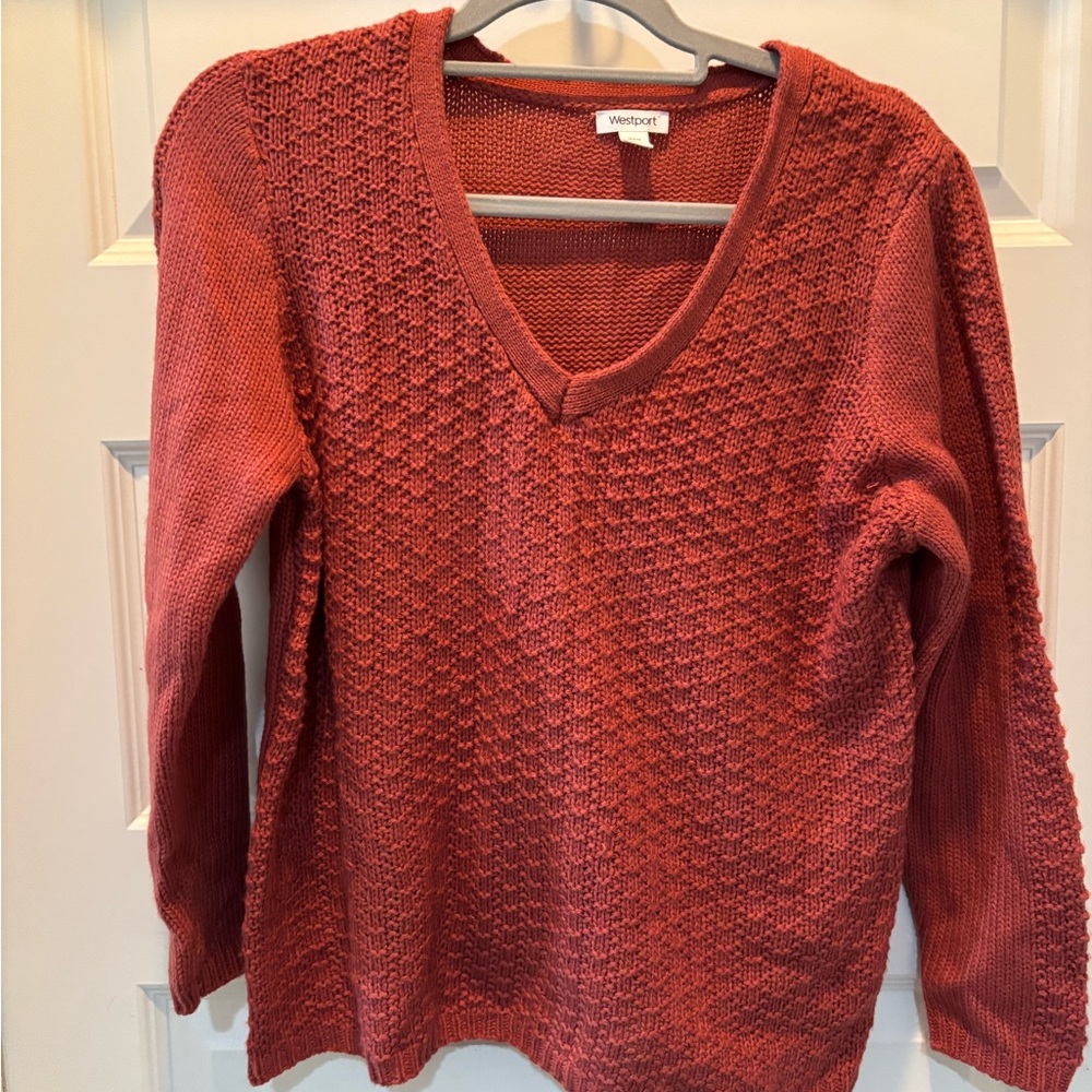 Westport Women's Coral V-Neck Sweater